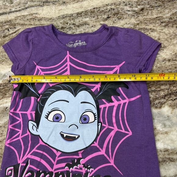 Disney’s Vampirina Purple Character Short Sleeve T-Shirt, Girls 5 - Picture 4 of 6